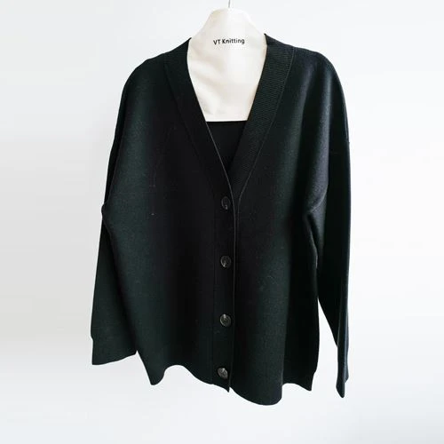 Siwmper Cardigan Wool Du Merched